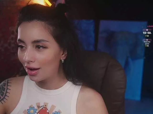 Freechat -Bombshell- on BongaCams