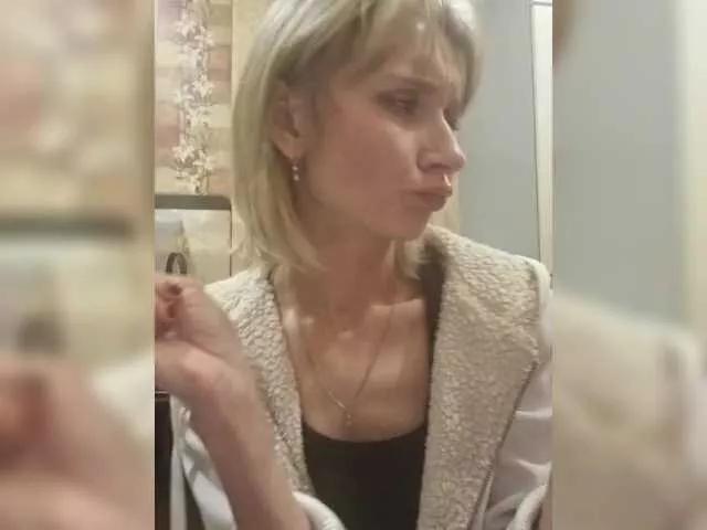 Freechat -KittY- on BongaCams