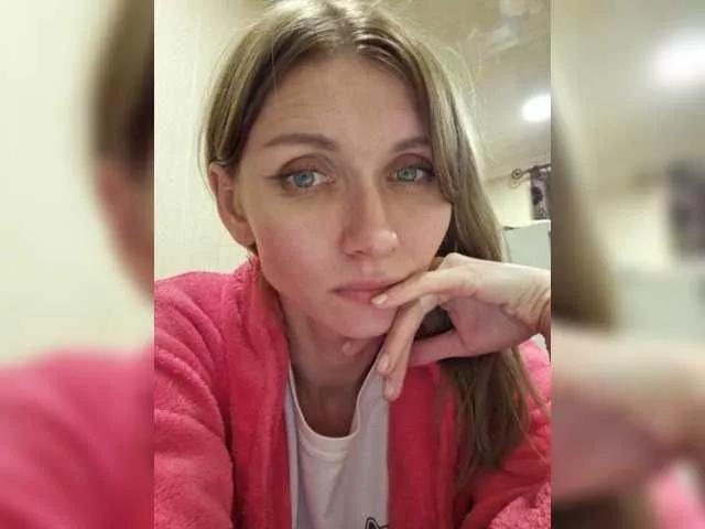 Freechat -KittY- on BongaCams