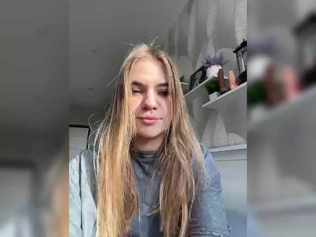 -Tiki-Riki- on BongaCams 