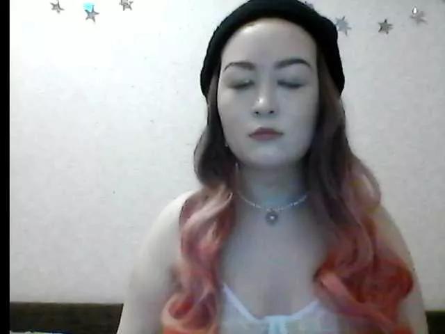 -tiny-nika- on BongaCams 