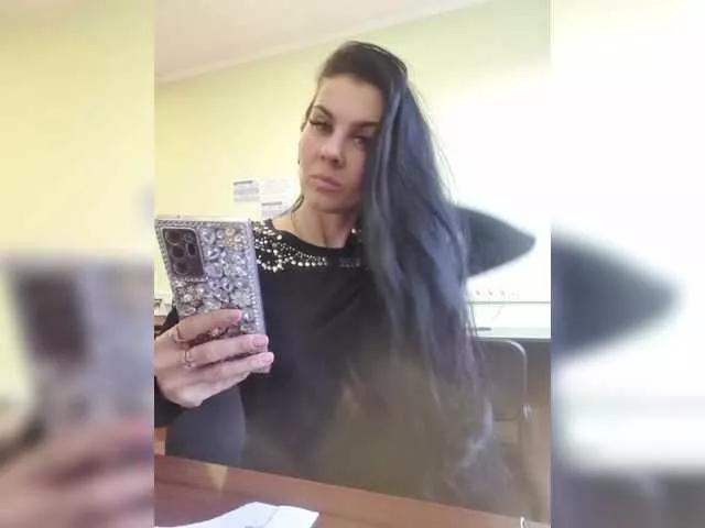 1Glorya1 on BongaCams 