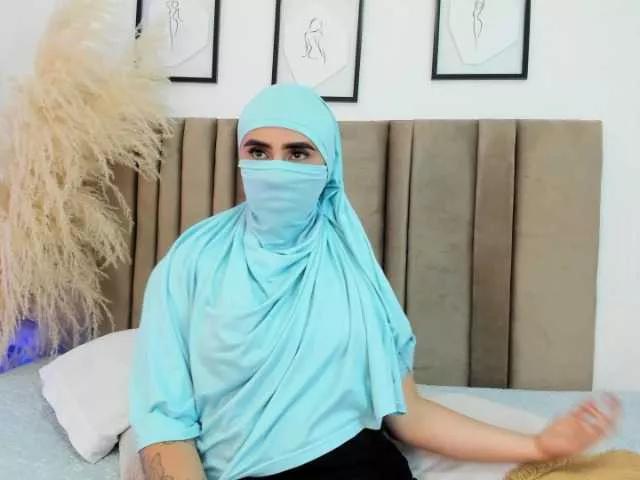 aamira on BongaCams 