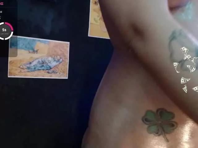 AbsentaVert on BongaCams 