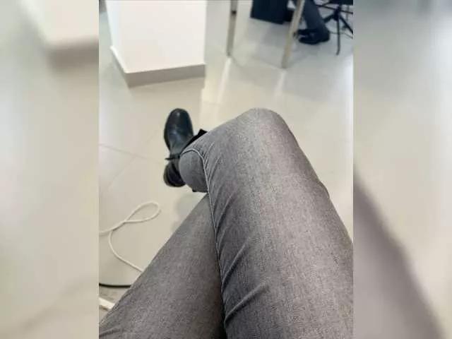 Offline Akula778 on BongaCams