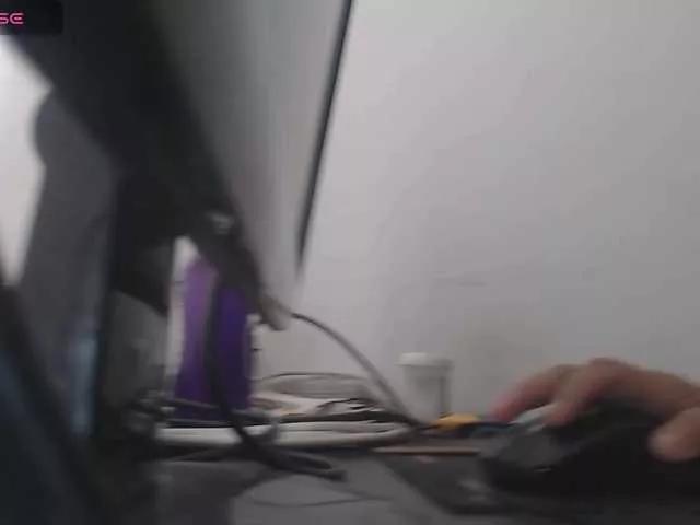 AlannaStephen on BongaCams 