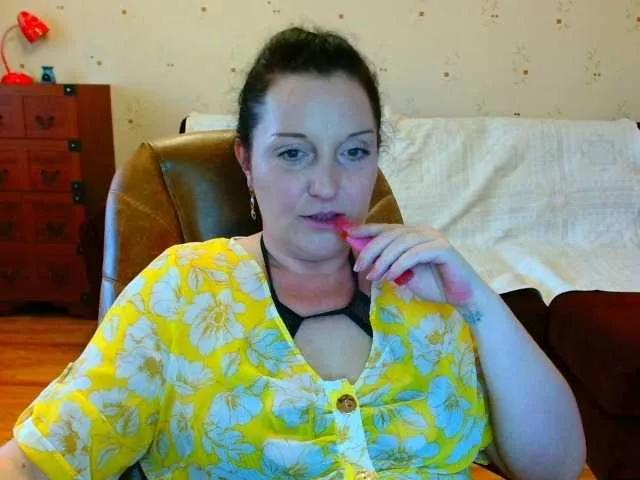 Alice3694 on BongaCams 