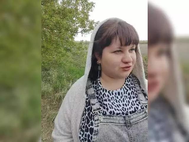 Alisa-Mi on BongaCams 