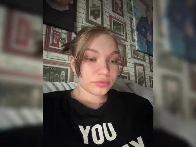 AlisonSmile1 on BongaCams 