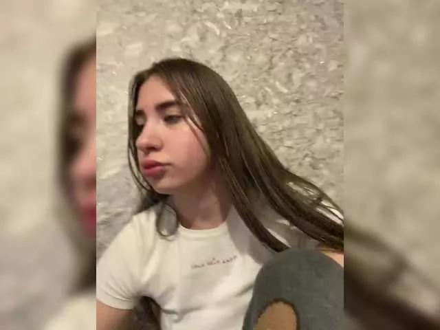 alizii on BongaCams 