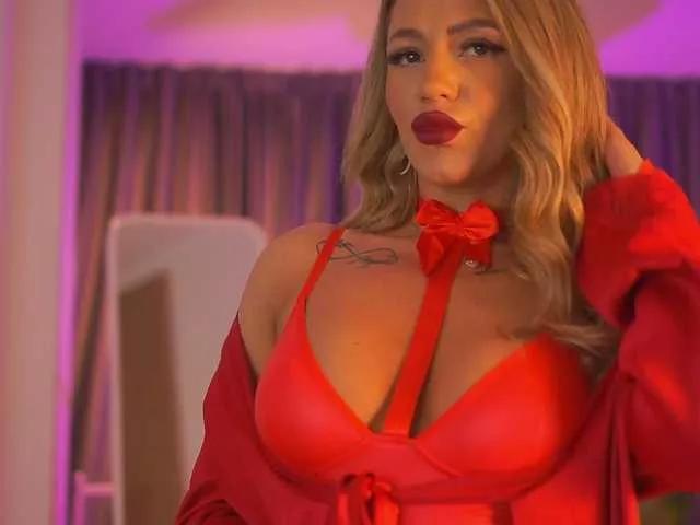 AlmaVelia on BongaCams 