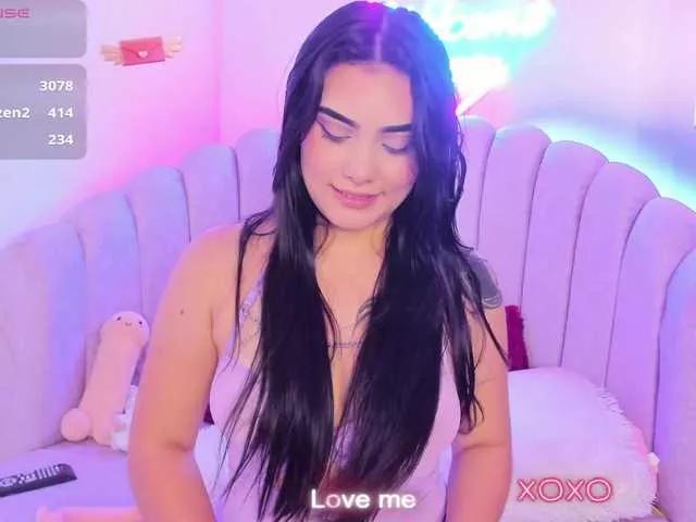 amara-miller on BongaCams 