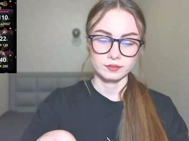 AminaLuxuryyy on BongaCams 