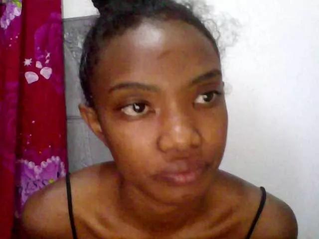 Andohh on BongaCams 