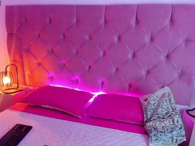 AndySaenzz on BongaCams 