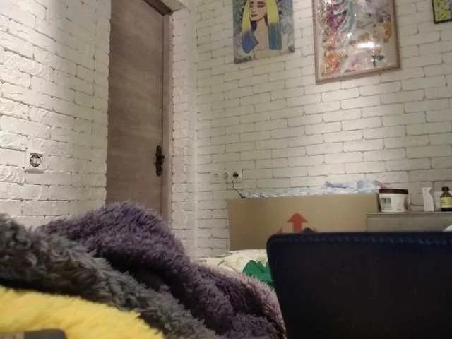 AngelAlone on BongaCams 