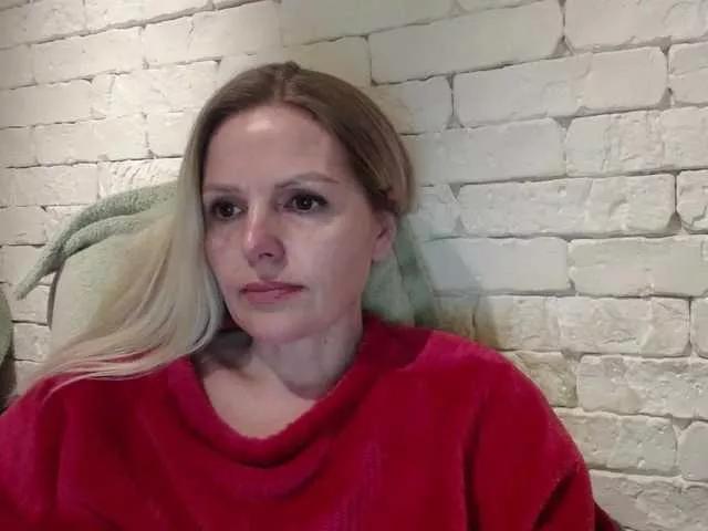 AngelAlone on BongaCams 