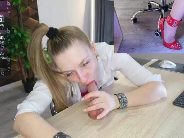 Angelella on BongaCams 