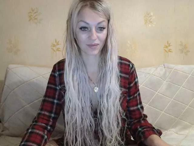AngelX40 on BongaCams 