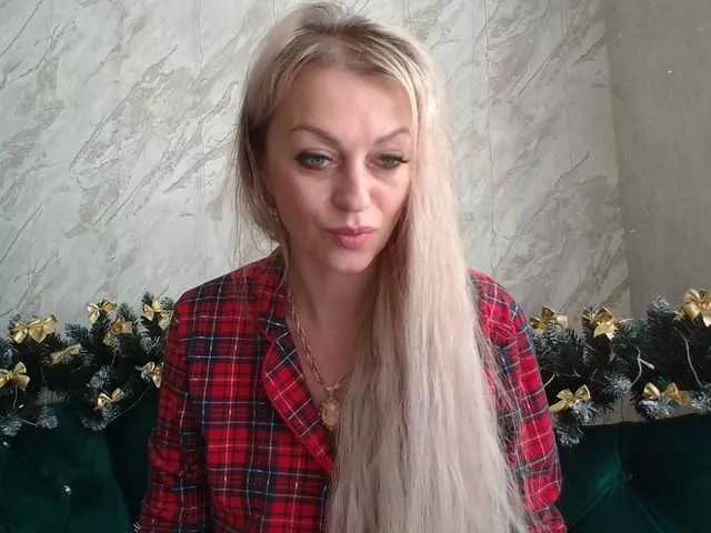 AngelX40 on BongaCams 