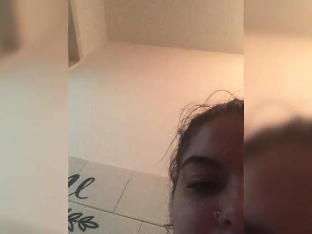 Anisia69 on BongaCams