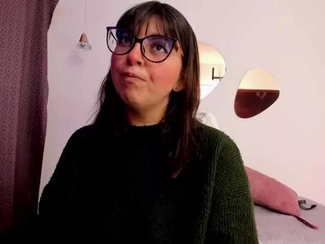 Anniie on BongaCams 