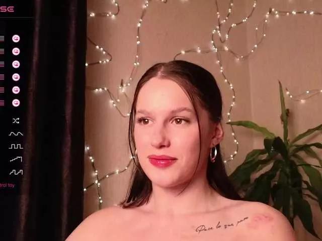anochkafoxgirl-1 on BongaCams 
