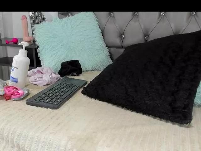 anyevaa on BongaCams 