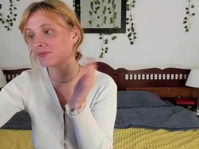 Ariana-Sunset on BongaCams 
