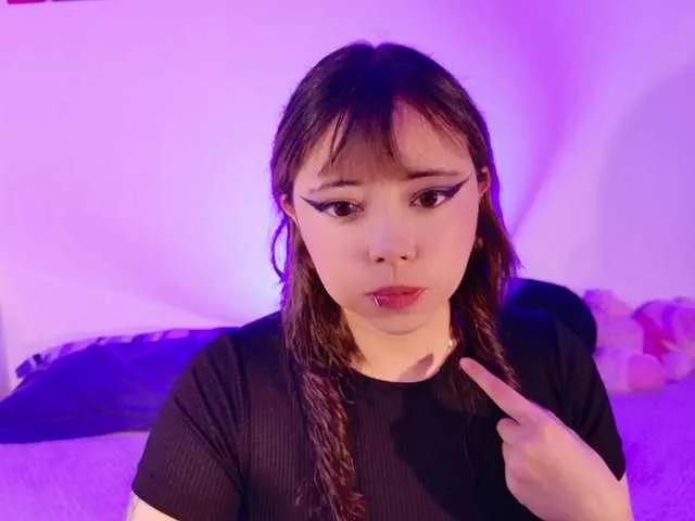 arieyaraa on BongaCams 