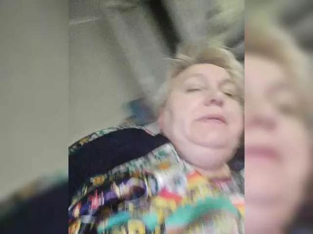Arlisaac on BongaCams 