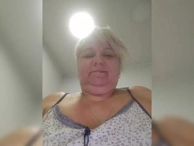 Arlisaac on BongaCams 