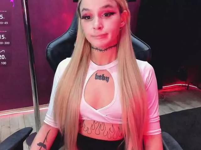 AshMila on BongaCams 