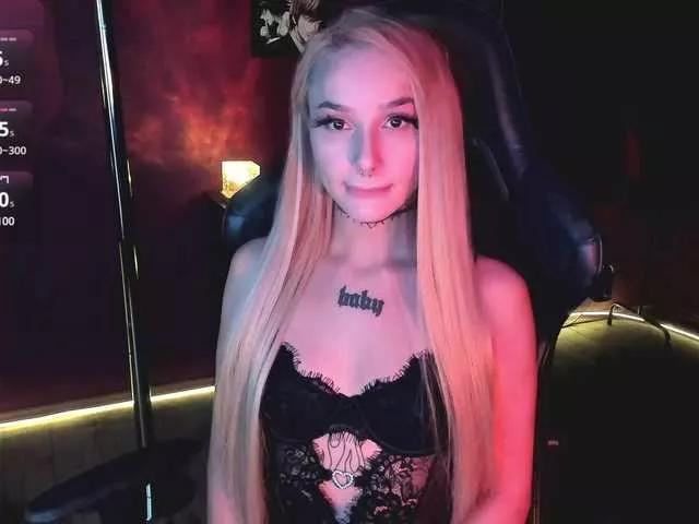 AshMila on BongaCams 