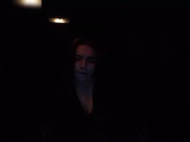 Asshakeee on BongaCams 