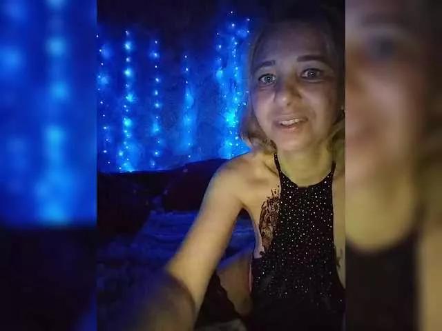AsyaLorna on BongaCams