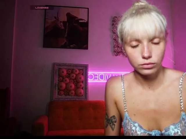 barbiedollhouse on BongaCams 