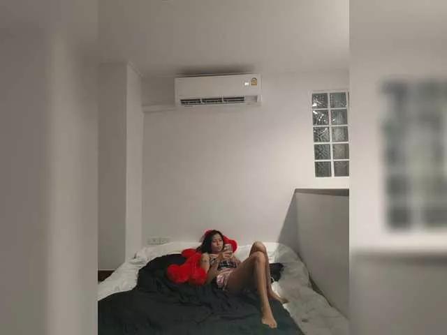 beastnbeauty on BongaCams 