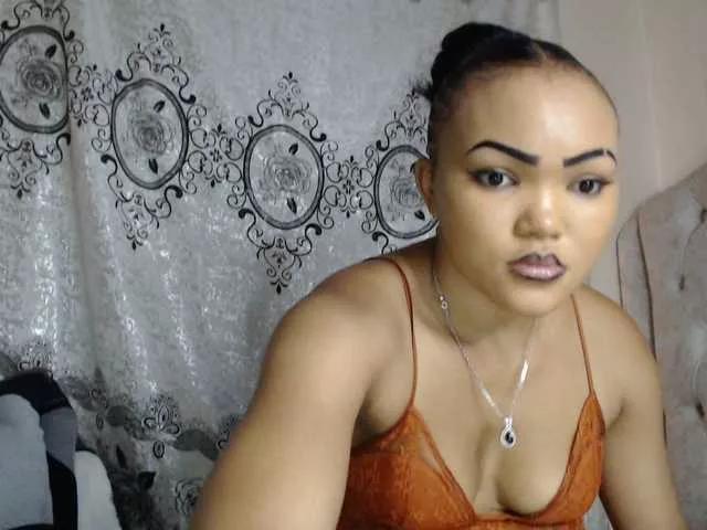 Beautystar12 on BongaCams 