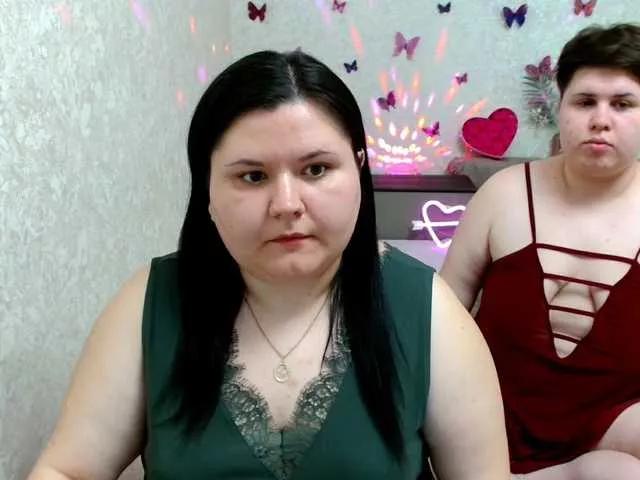 BeckyAndEllen on BongaCams 
