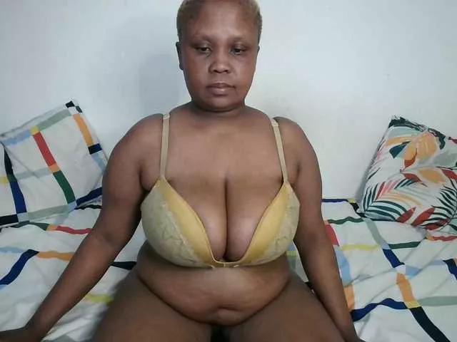 BIGTITTISXX on BongaCams 