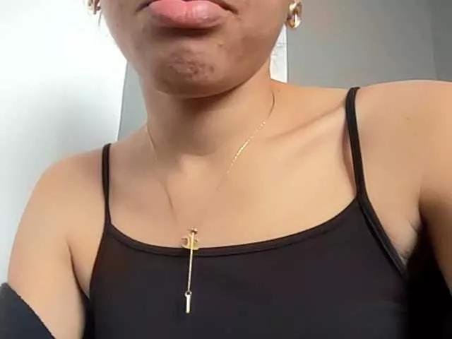 boozyArt on BongaCams