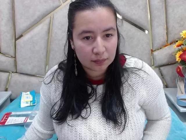 BulmaPrinces on BongaCams 