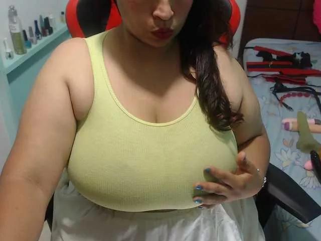 CamilaSexHot on BongaCams 