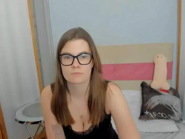CarolineFun on BongaCams 