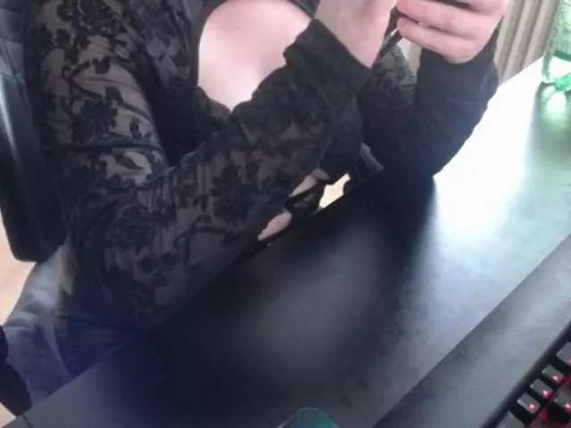 Celina-Rose on BongaCams 