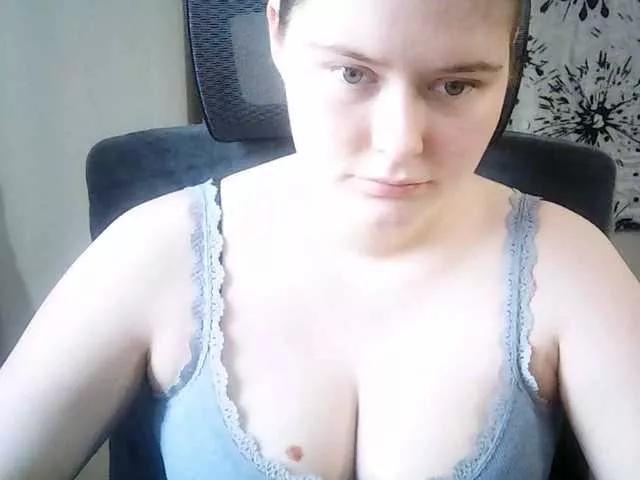 CelineFantasy on BongaCams 