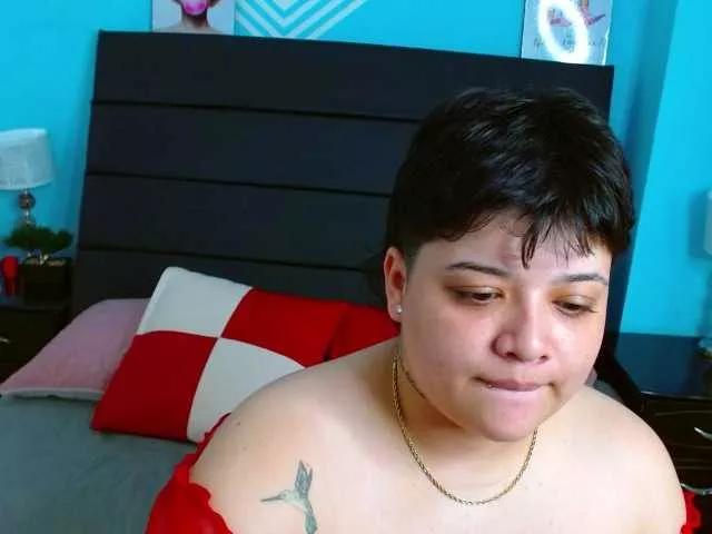cherry-bluue on BongaCams 