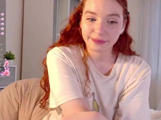 cinnabongirl on BongaCams 