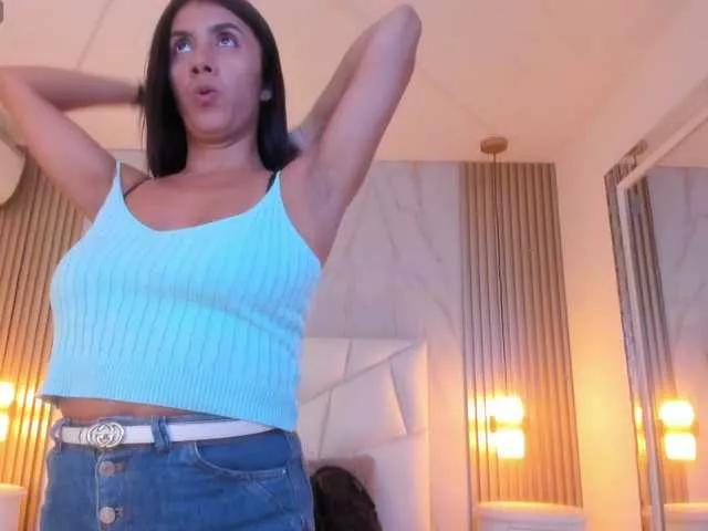 cinthya11 on BongaCams 